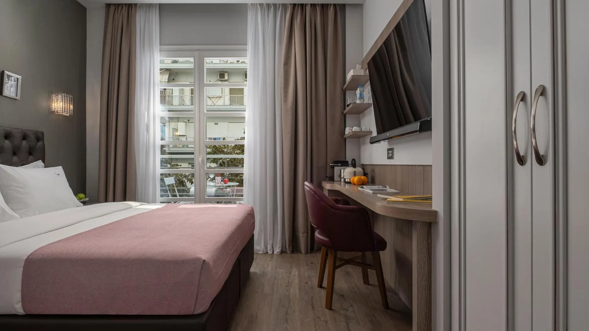 No 39 Svolou Suites Soluň Apartmán
