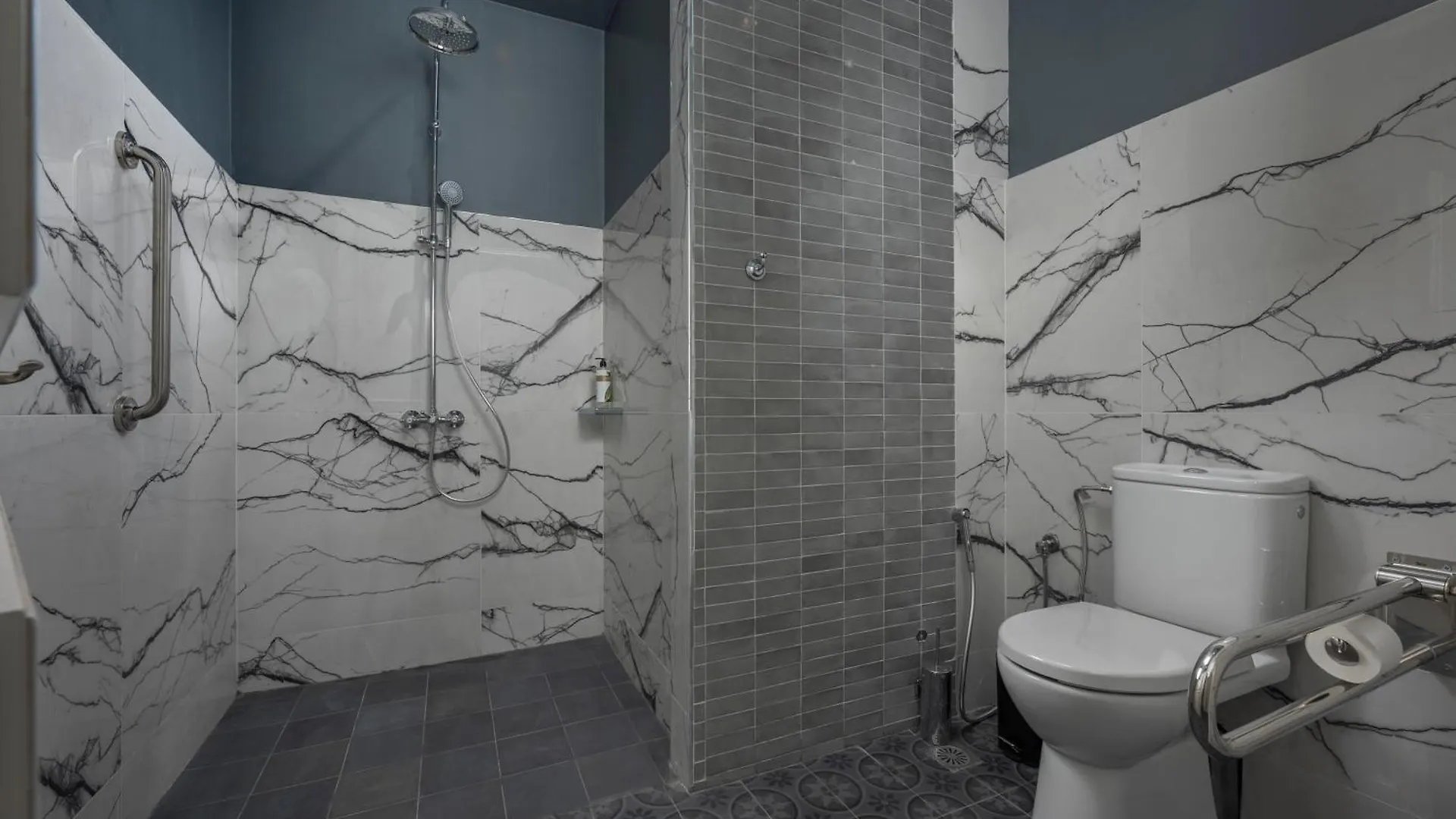 No 39 Svolou Suites Soluň